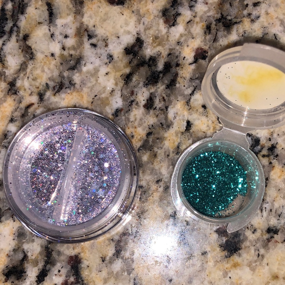 🔥 2/$30 RARE MAC Cosmetics TURQUOISE & Sydney Grace BERRY PICKING Loose Glitter